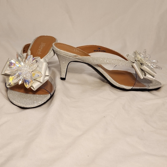 J. Reneé Gredel Slide Sandals - Picture 2 of 3